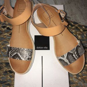 NWT PRICE FIRM!  Beautiful DOLCE VITA Sandals with Ankle Strap